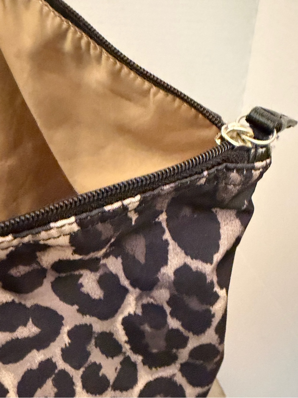 COACH large, nylon,packable, black/grey ocelot print tote bag. UEC. Amazing bag! - Picture 15 of 16